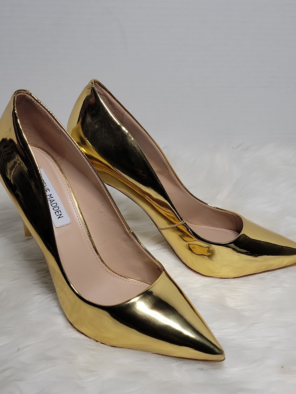 Steve Madden Daisie Pumps – Metallic Gold Patent Leather Stiletto Heels 9.5